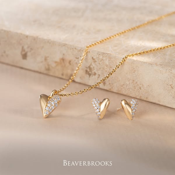 Beaverbrooks the Jewellers ad: Klarna available at checkout