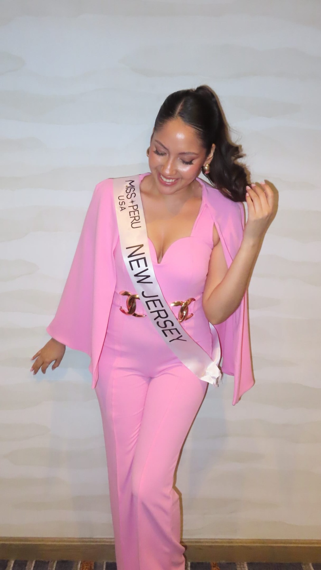 Jumpspeak ad: prepping for the Miss Peru pageant was soooo hard yall!! but thanks @jumpspeak for saving me so much embarrassment🤣😭🥰🎤 link in bio and c