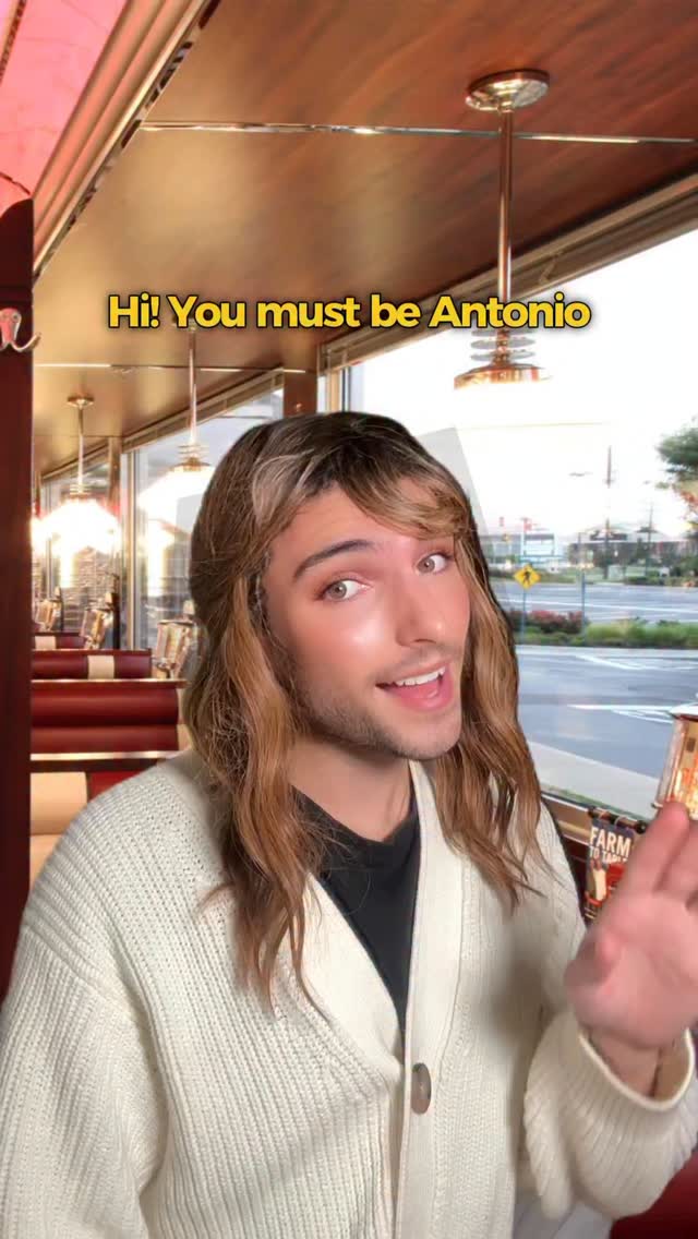 Jumpspeak ad: Give your English a second chance!✨ 👉🏼If you want to try Jumpspeak, the link is in my bio and make sure to use my code: ANTONIO Partnered