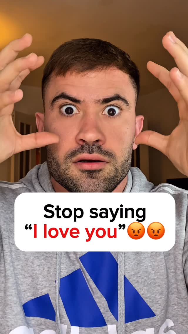 Jumpspeak ad: Want to boost your English & speak more fluently? 🗣️✨ Check out JUMSPEAK’s AI CHAT AND practice real-life conversations. 👉 Link in bio (CO