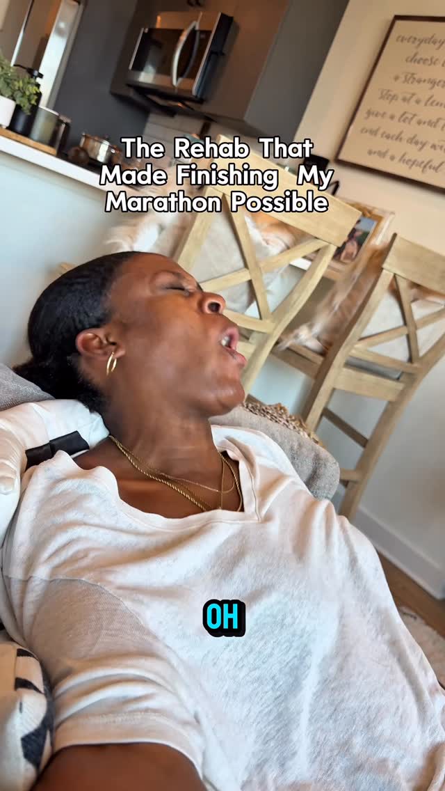 Chirp ad: Several weeks ago I began having some knee pain and I immediately reached for my wireless muscle stimulator by gochirp . I used it daily lea