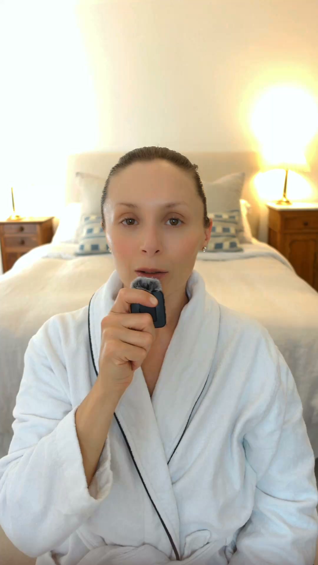 Medik8 ad: Feel The Difference Instantly