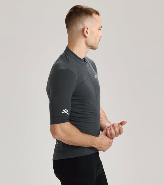 Le Col ad: ARC Merino Jersey