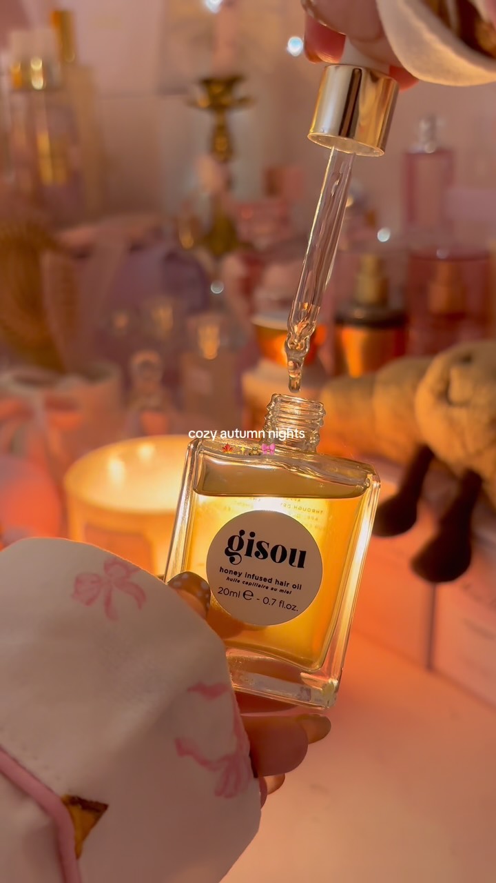 Boux Avenue ad: cozy autumn nights 🎀💫🍁 @bouxavenue pyjamas 🎀🧸🕯️💫🍁 #ad #bouxavenue #girlyaesthetic #girly #cozy