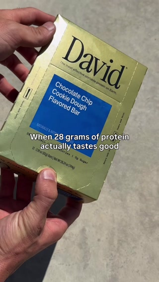 David Protein ad: 28g Protein. 150 Calories. 0g Sugar.