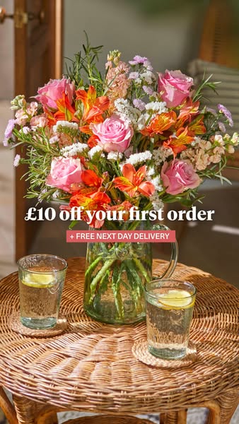 Bloom & Wild ad: £10 off your first order