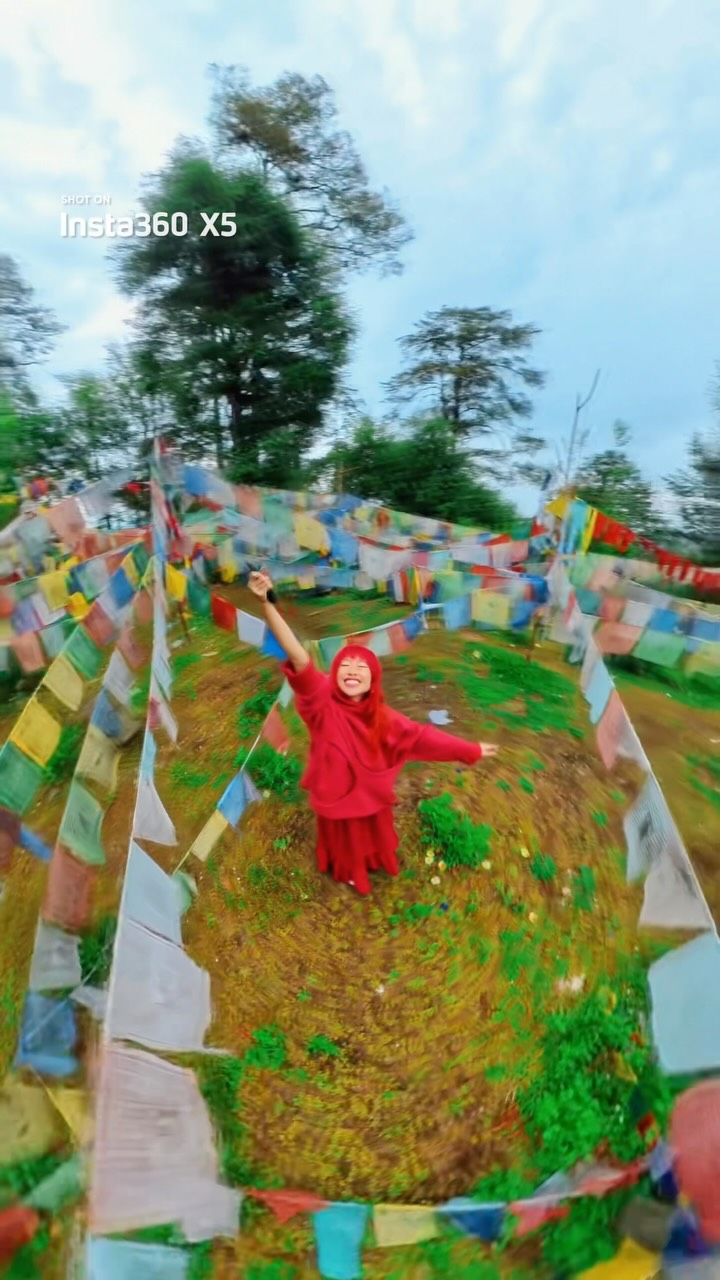 Insta360 ad: swingin’ round Bhutan 🇧🇹 📸 shot on @insta360 X5 #Insta360 #Insta360bullettime #Insta360X5