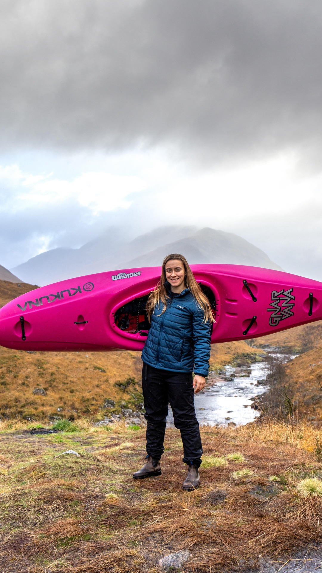 dryrobe ad: Exploring the Scottish Highlands by kayak 🏴 Thanks @dryrobe for keeping me warm and cozy. #Dryrobe #ad