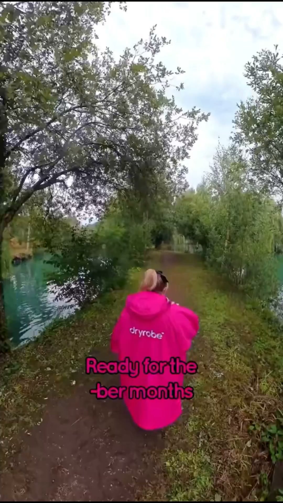 dryrobe ad: The Dryrobe® Advance