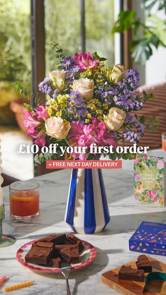 Bloom & Wild ad: £10 off your first order