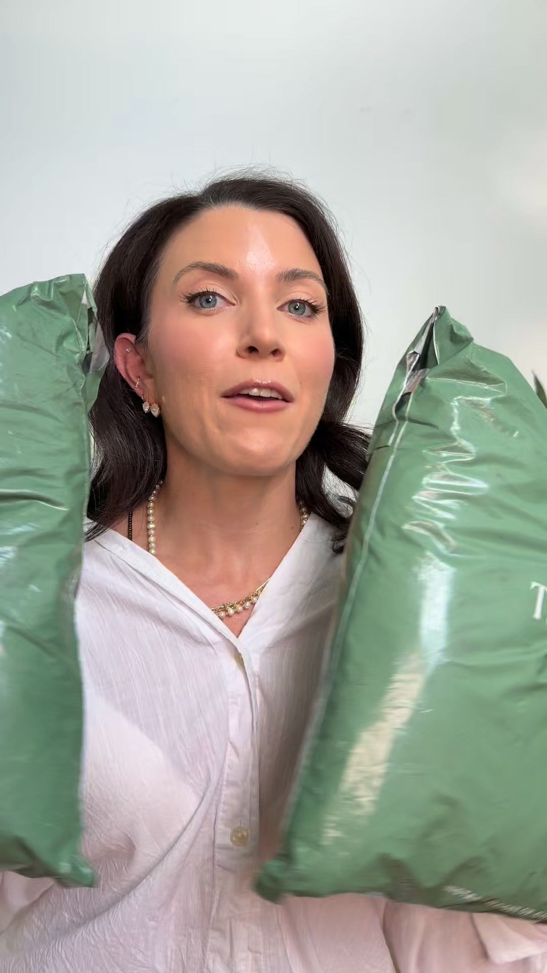 Pepper ad: Small boobs, I found our bras.
