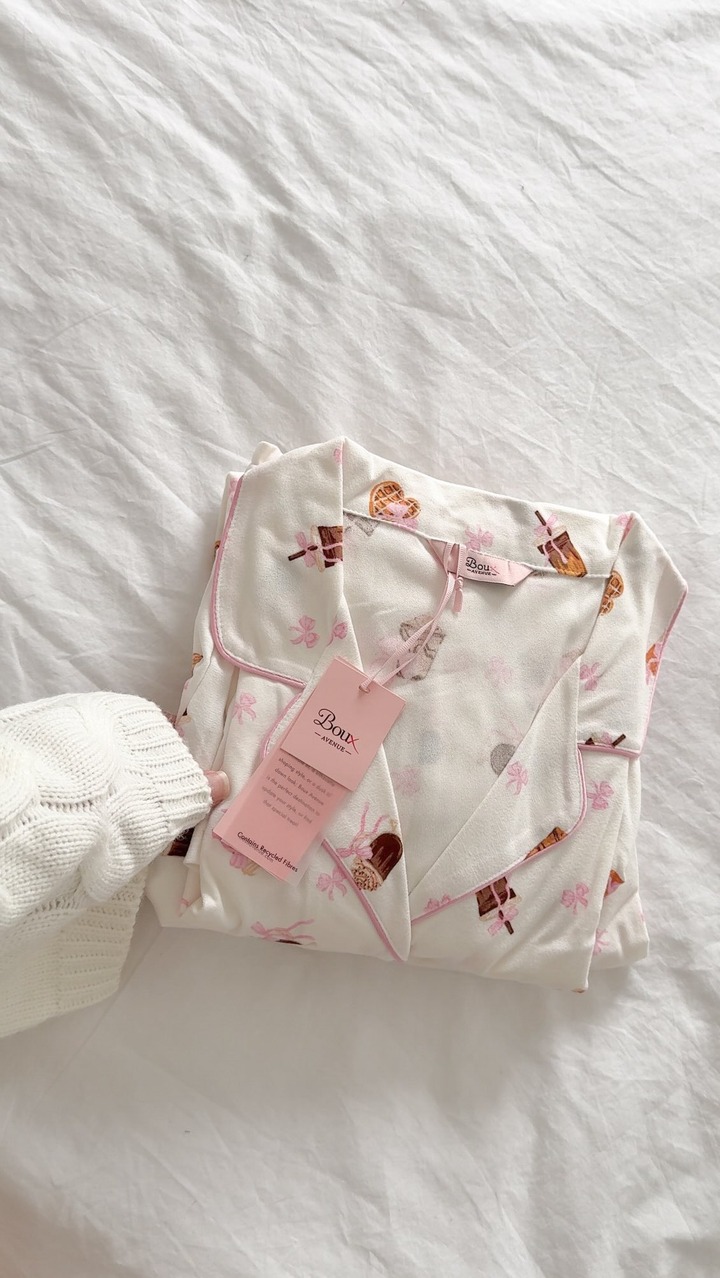 Boux Avenue ad: Unboxing cutest pyjamas from @bouxavenue ☁️ Ready for cosy autumn evenings🕯️ #pyjamas #cosyvibes #pinterest #bouxavenue #aesthetic Boux ave