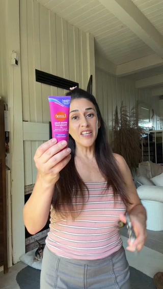 Lume Deodorant ad: For Boobs That Run Hot