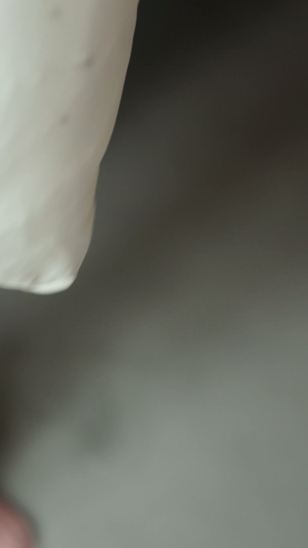 Joseph Joseph ad: Laundry is endless. Put a lid on it.