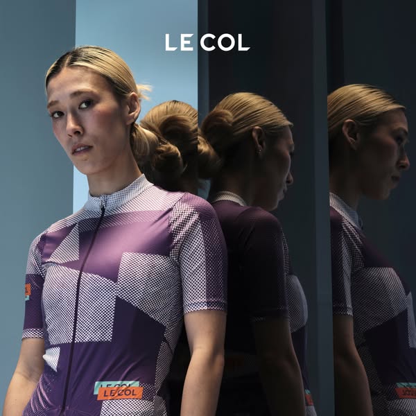 Le Col ad: Shop the Sport Lightweight Jersey