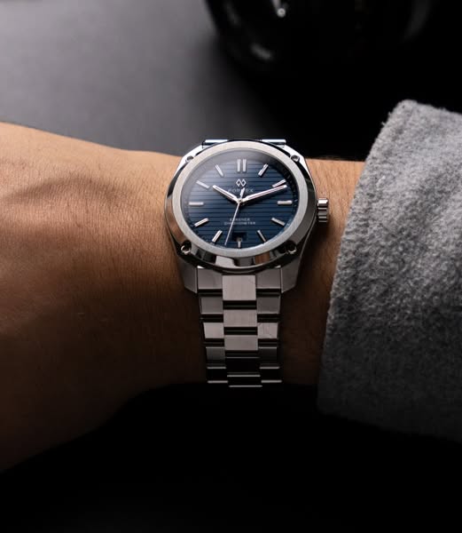 Formex ad: Essence 41mm | New Signature Dials