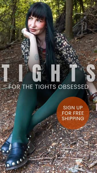 Snag Tights ad: FREE Shipping When You Sign Up 🍂