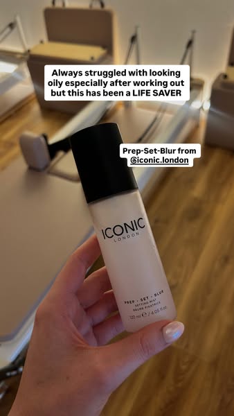 Iconic London ad: Free Shipping over $45