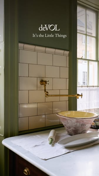 deVOL Kitchens ad: It's the Little Things