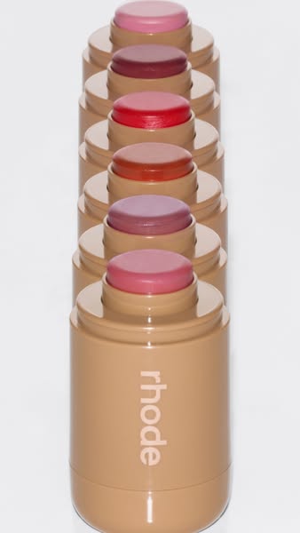 rhode ad: pocket blush ​