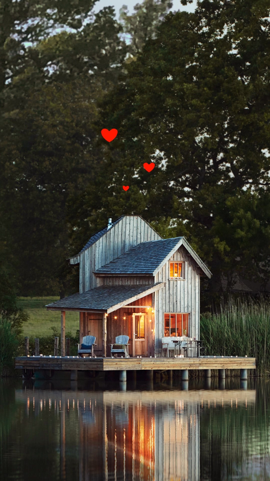 Airbnb ad: airbnb.com