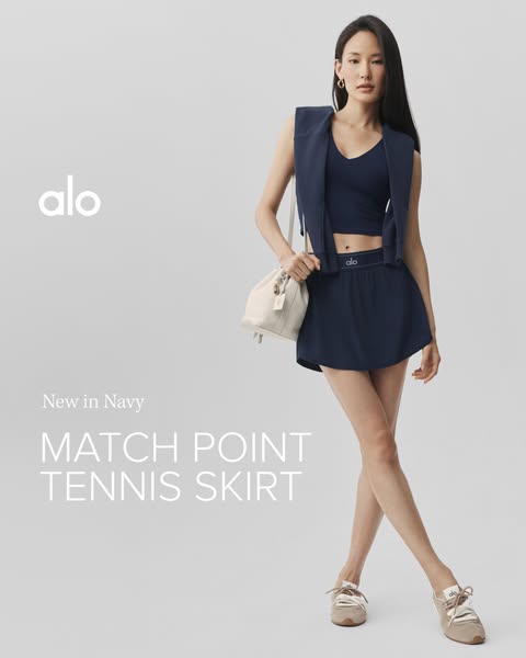 Alo Yoga ad: Shop Now