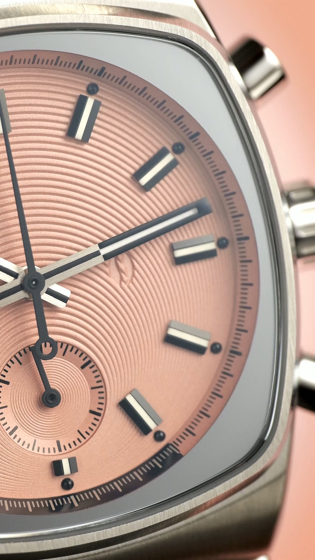 Brew ad: 1970s Style Watch Design
