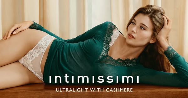 INTIMISSIMI ad: Meet Ultralight with Cashmere