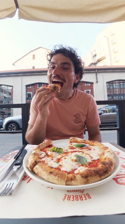Three UK ad: Three countries, countless kilometres and one Data Travel Pass later… Sam made it to Milan. Finally, time for @sambikepackingtheworld's firs