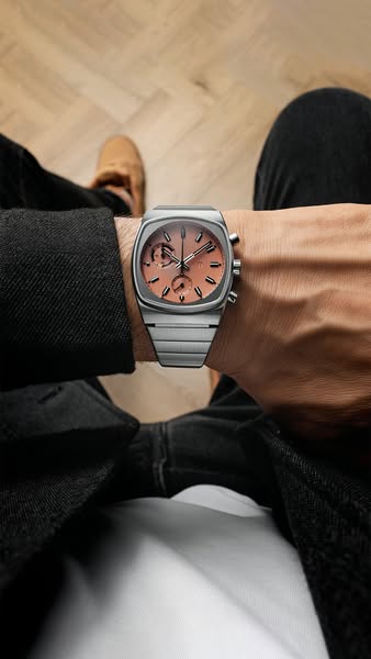 Brew ad: 1970s Inspired Watch Design