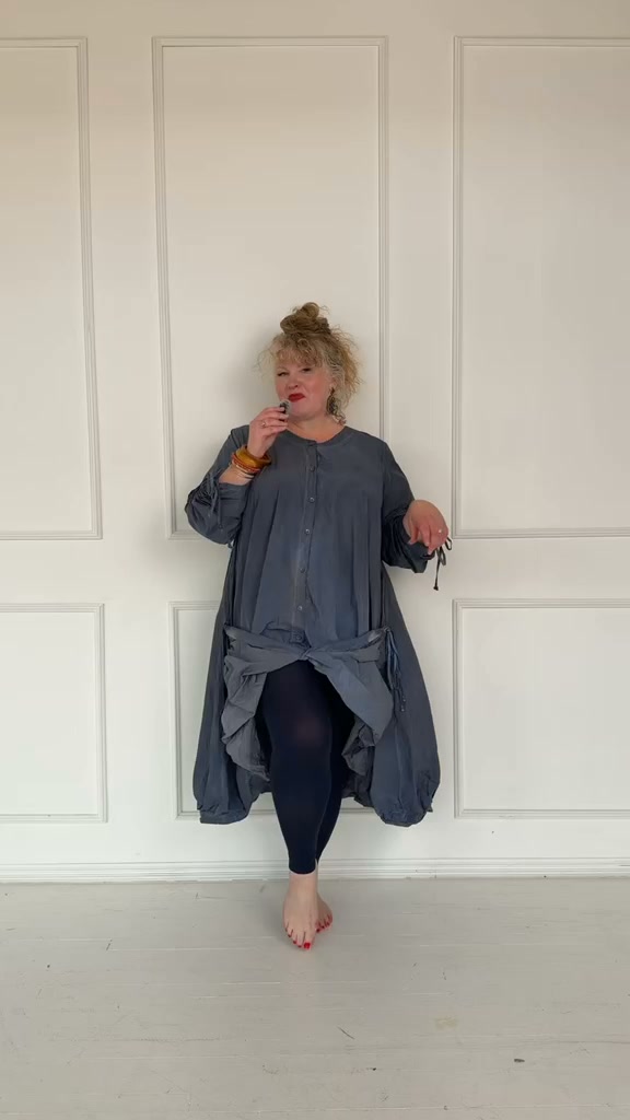 Snag Tights ad: Footless tights: All the cozy warmth, zero toe-seam irritation 🍂