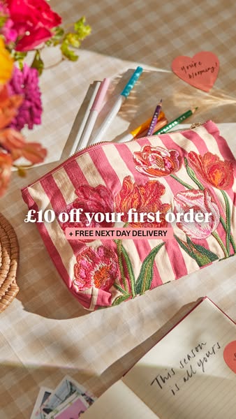 Bloom & Wild ad: £10 off your first order