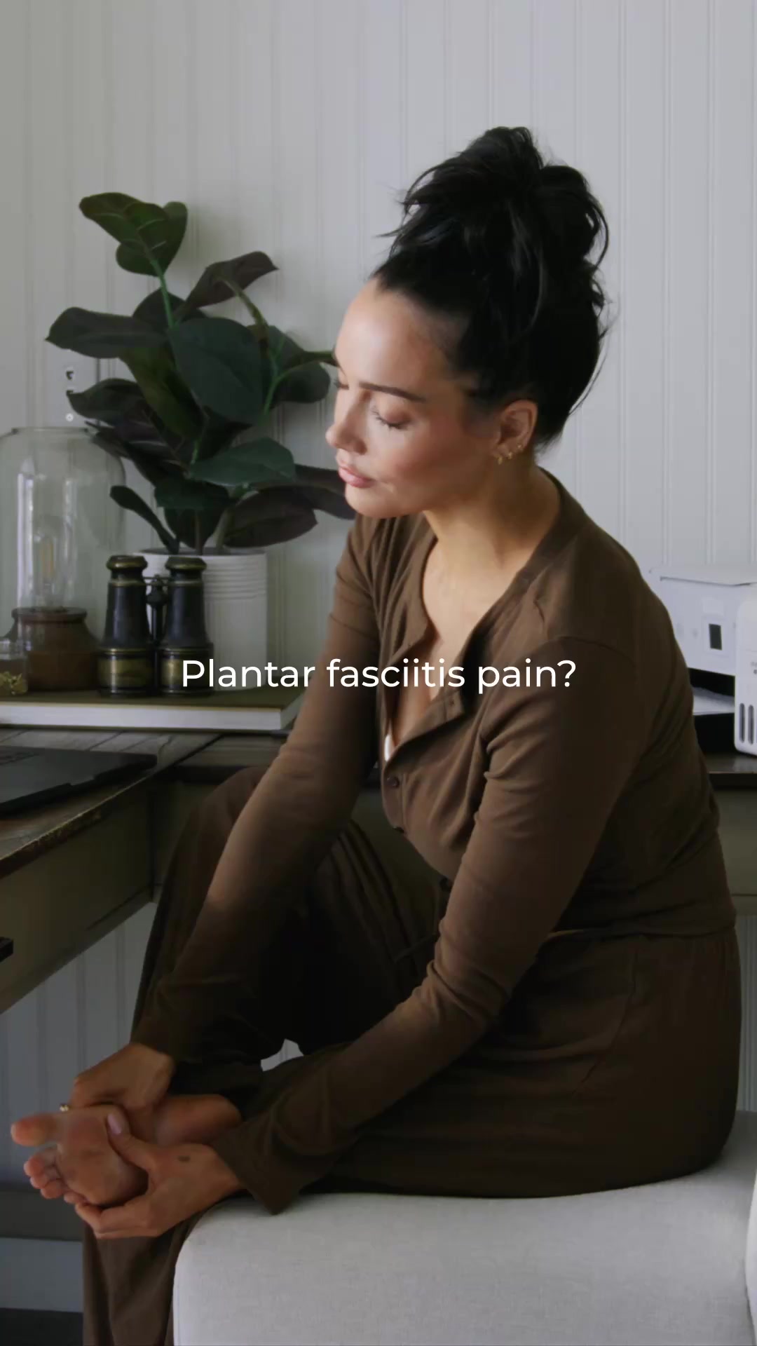 Chirp ad: Hands-Free Foot Relief