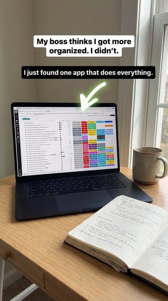 ClickUp ad: Every app, AI agent, and human in one place.