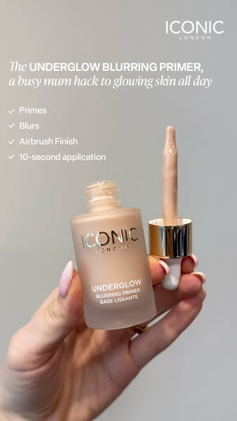 Iconic London ad: Free Shipping over $45