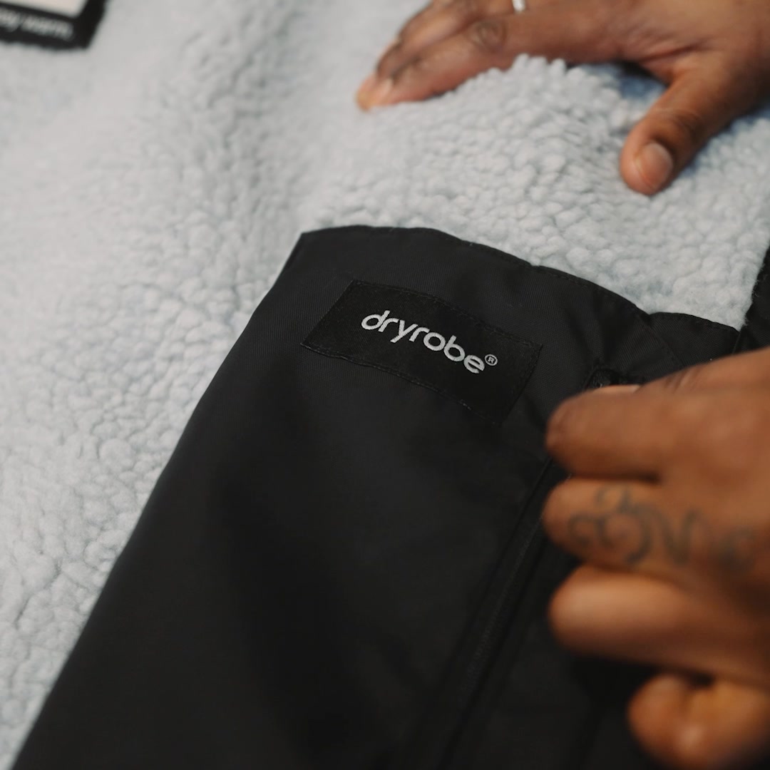 dryrobe ad: The World’s Best-Selling Weatherproof Change Robe