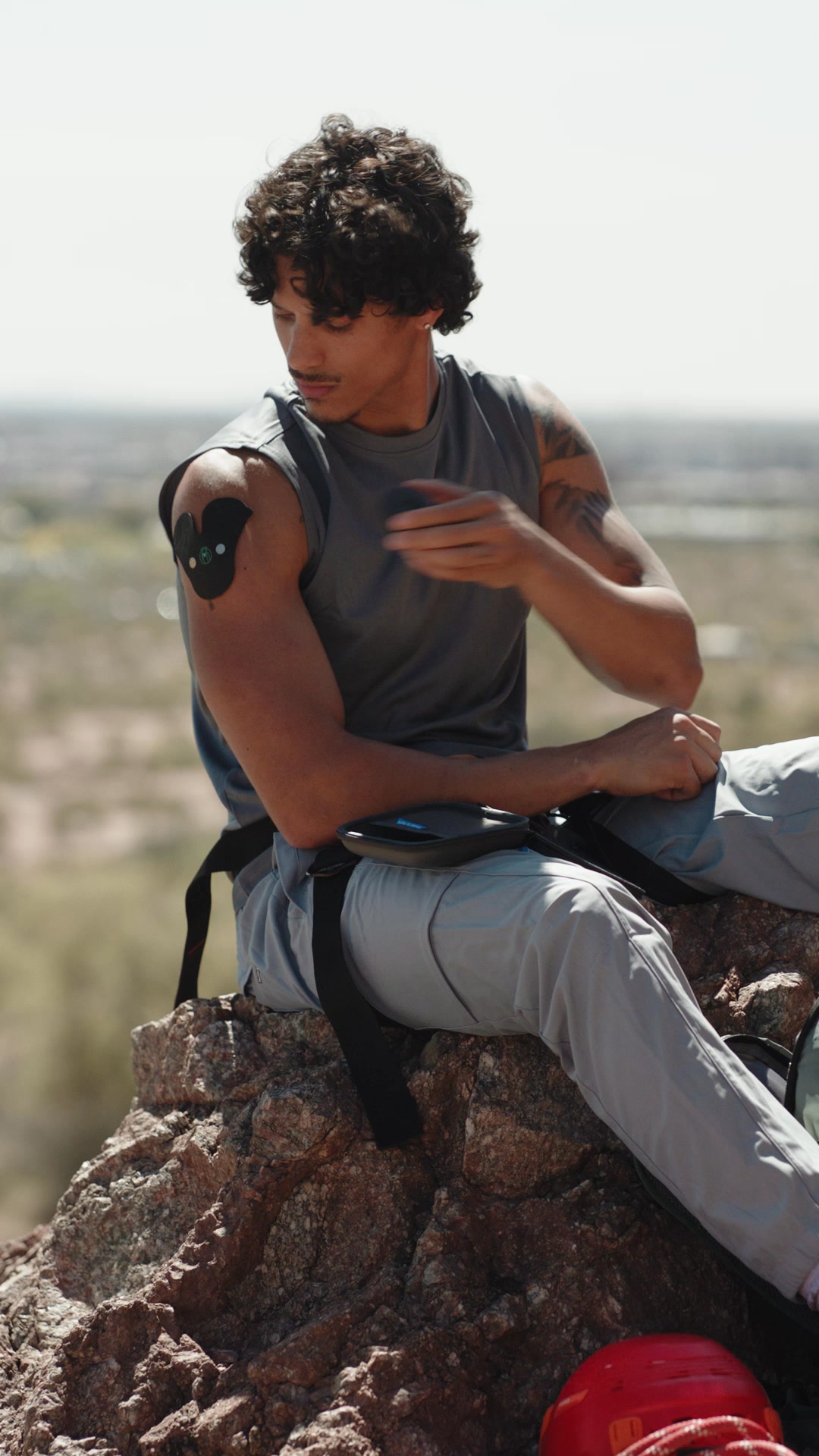 Chirp ad: The World's Simplest Pain Relief Device