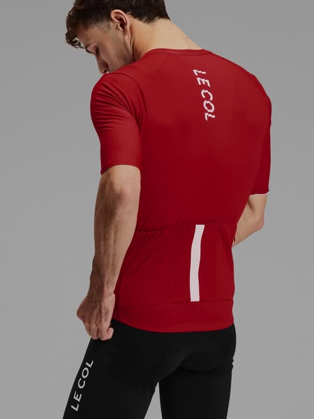 Le Col ad: Pro Aero. Our Fastest Jersey Yet.