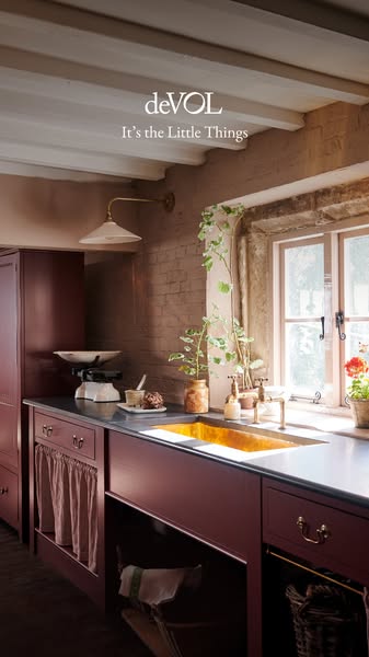 deVOL Kitchens ad: It's the Little Things