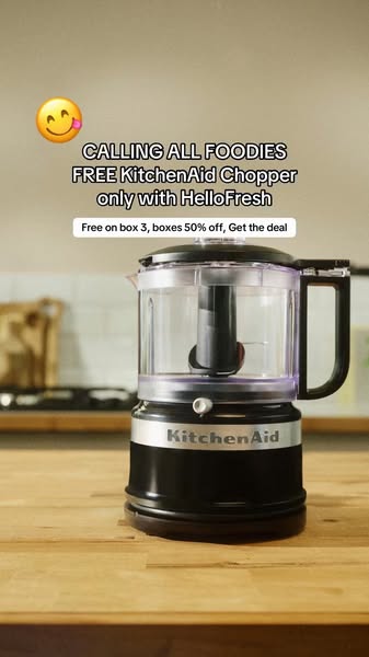 HelloFresh ad: Free KitchenAid Mini Chopper