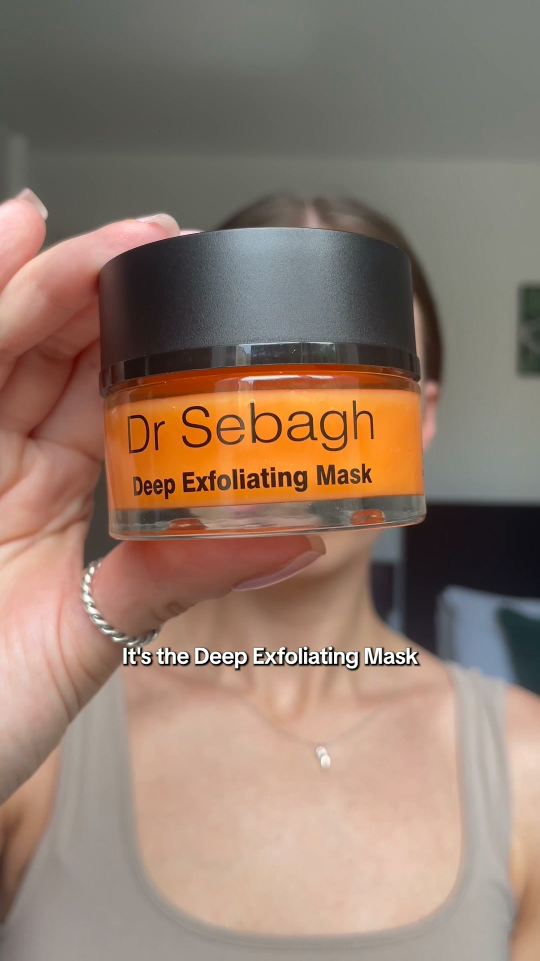 Dr Sebagh UK ad: Instant-Looking Results.