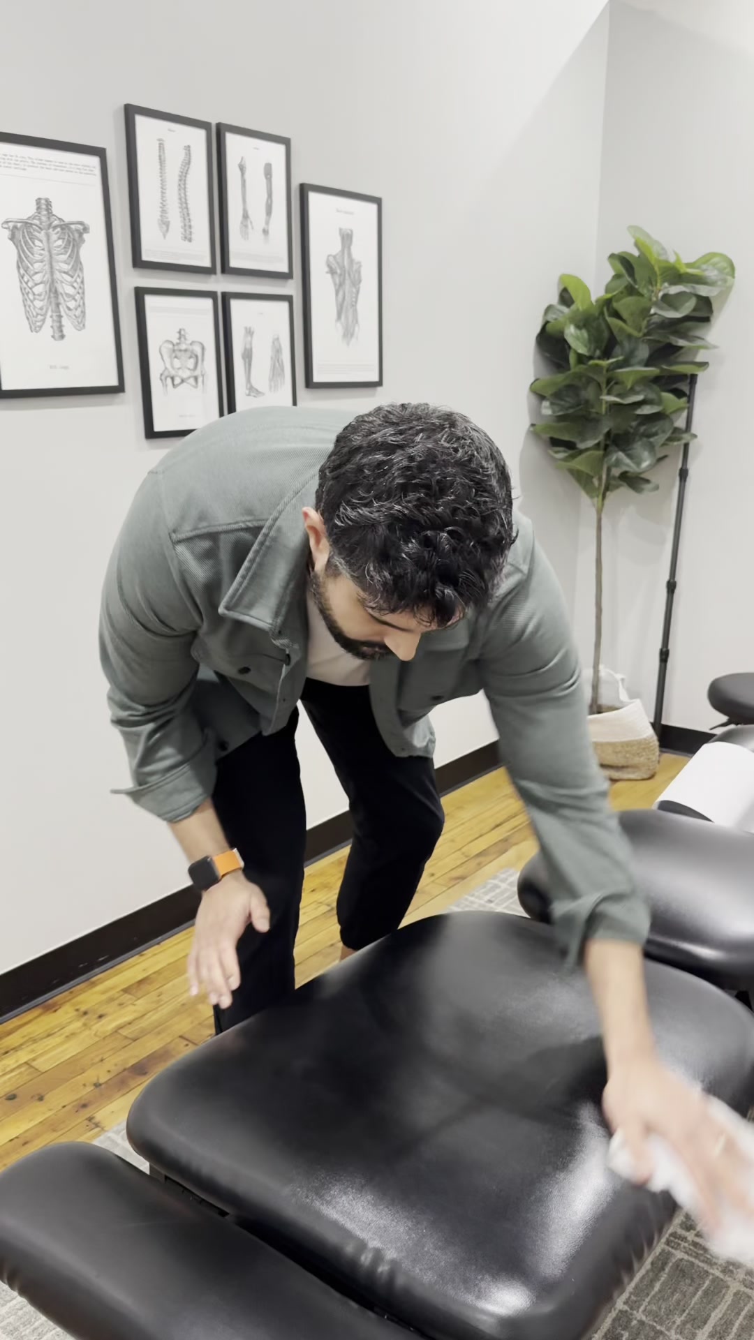 Chirp ad: Your Spine Needs This Daily