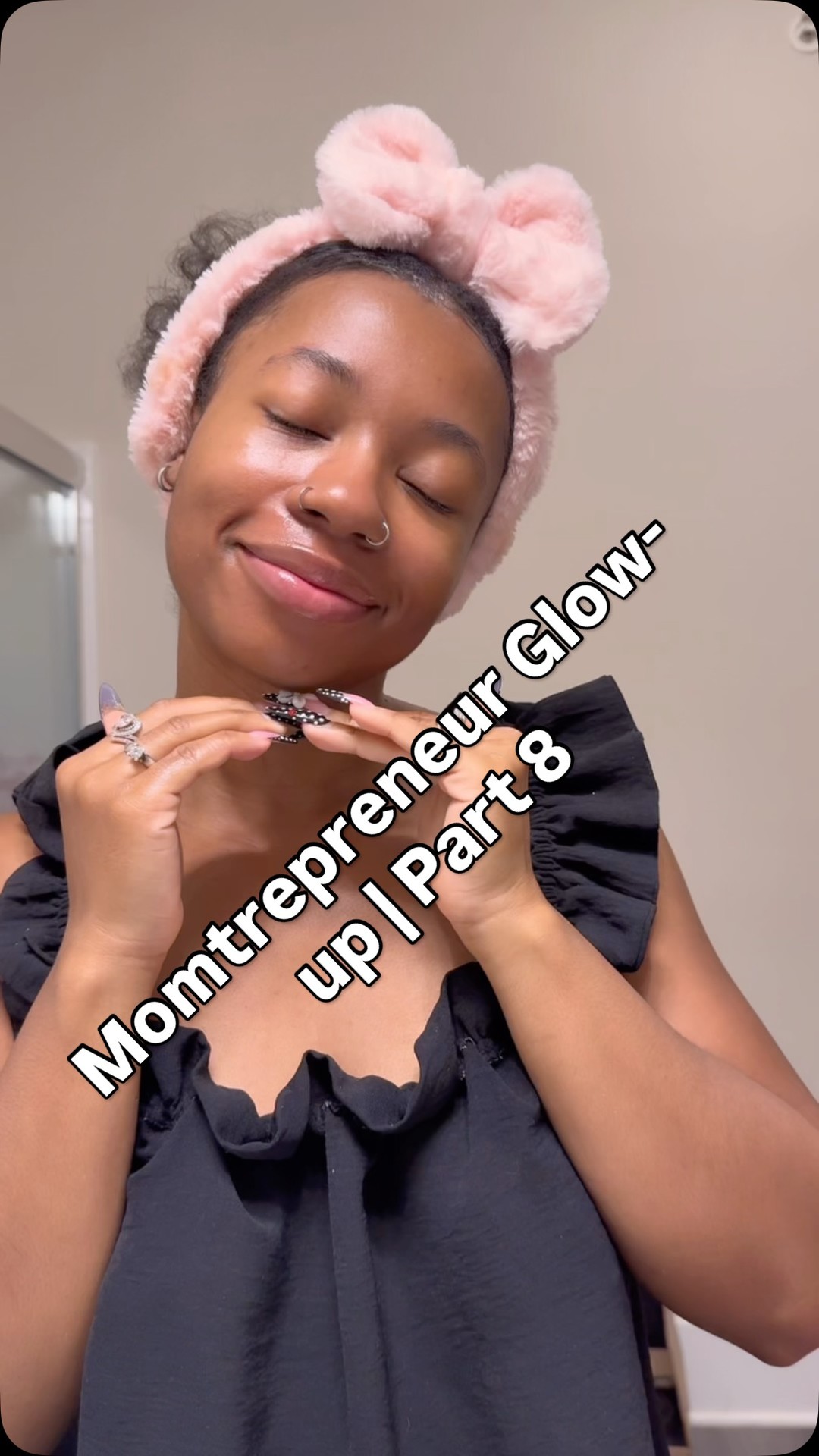 MaryRuth's ad: Momtrepreneur Glow Up | Part 8 🫶🏽 Even with a toddler next to me, I make sure my mornings start with skincare inside & out. On the outside