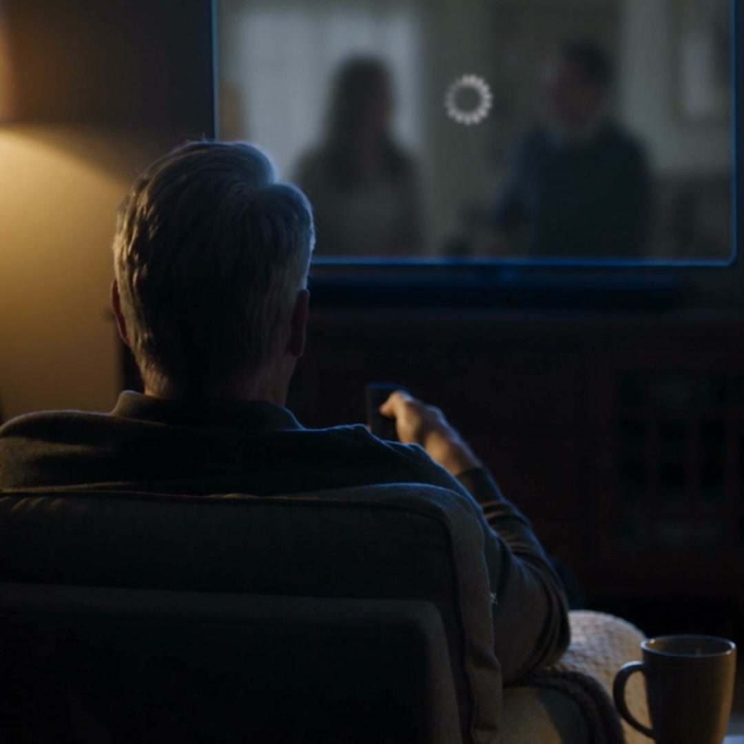 VSeebox USA ad: Plug In. Stream. Done.