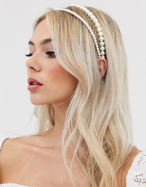 ASOS ad: Selling Fast at ASOS