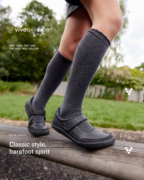 Vivobarefoot ad: Flex like they were meant to