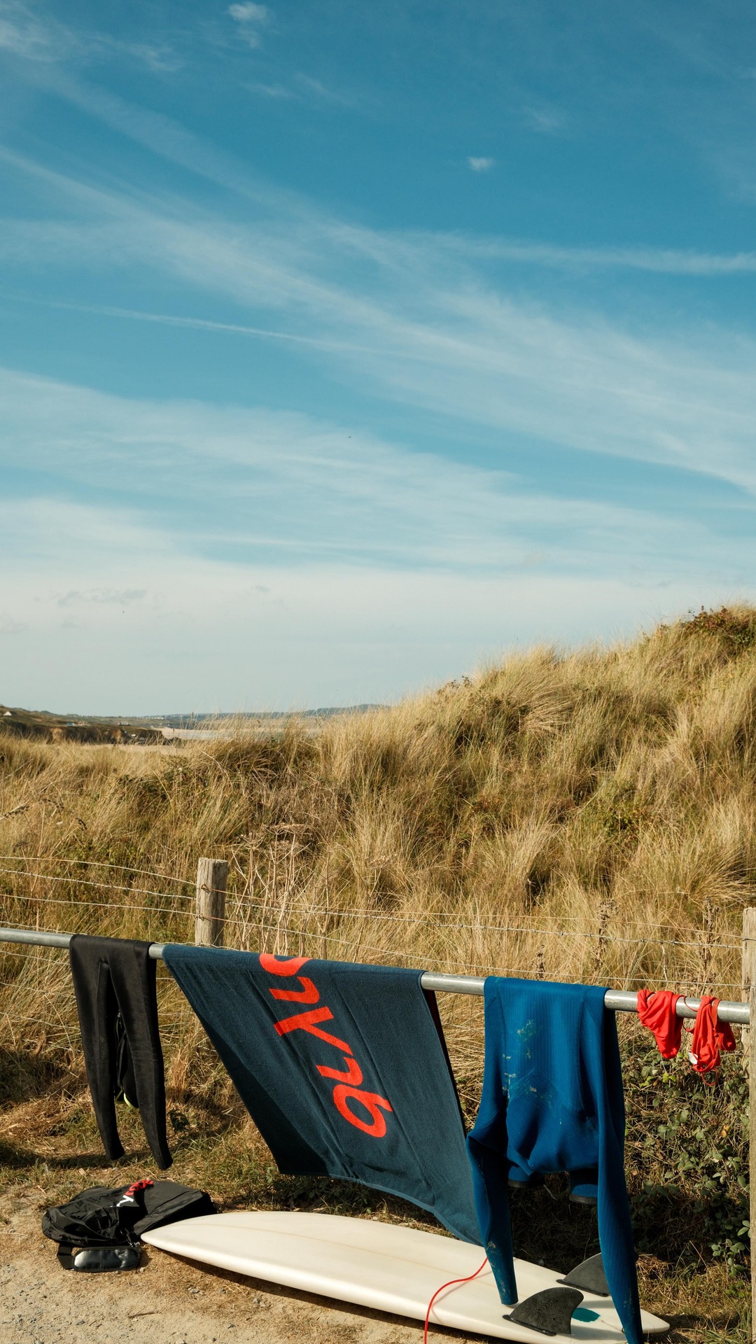 dryrobe ad: Ad / From city chaos to calm coastal moments in @dryrobe ... it’s crazy how much life can change in two years! #dryrobe #lifeincornwall #cor