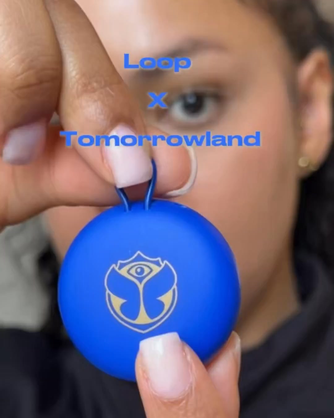 Loop ad: Be united by sound