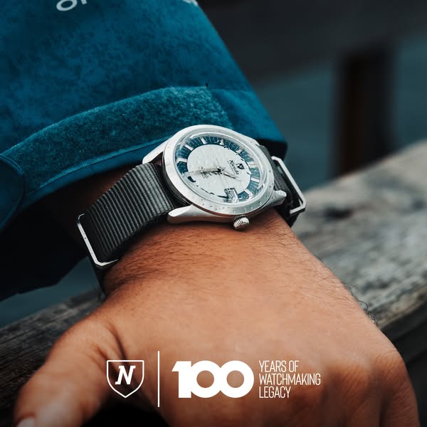 Nivada Grenchen ad: FREE WORLDWIDE SHIPPING